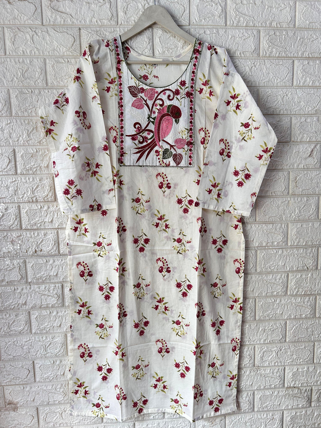 U neck long kurti