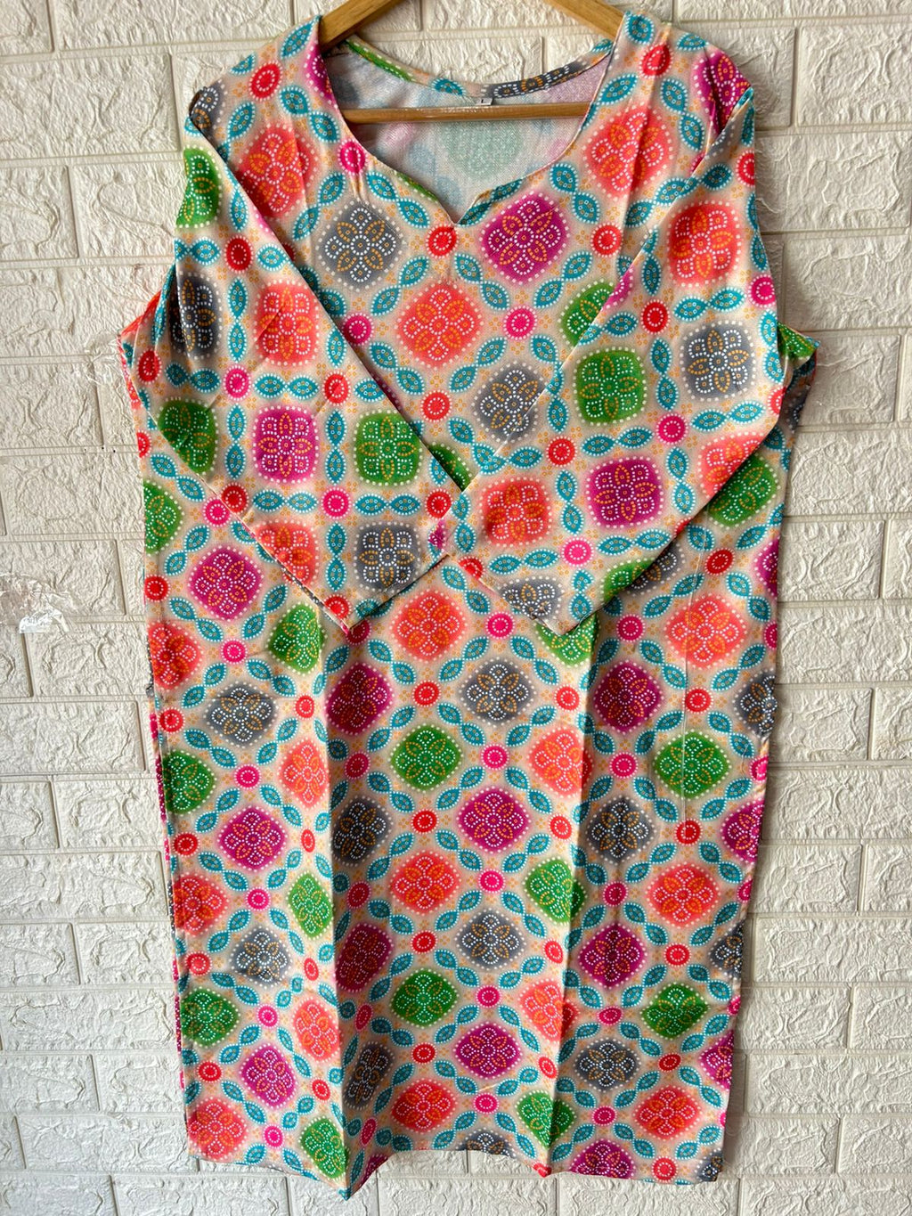 V NECK LONG KURTI