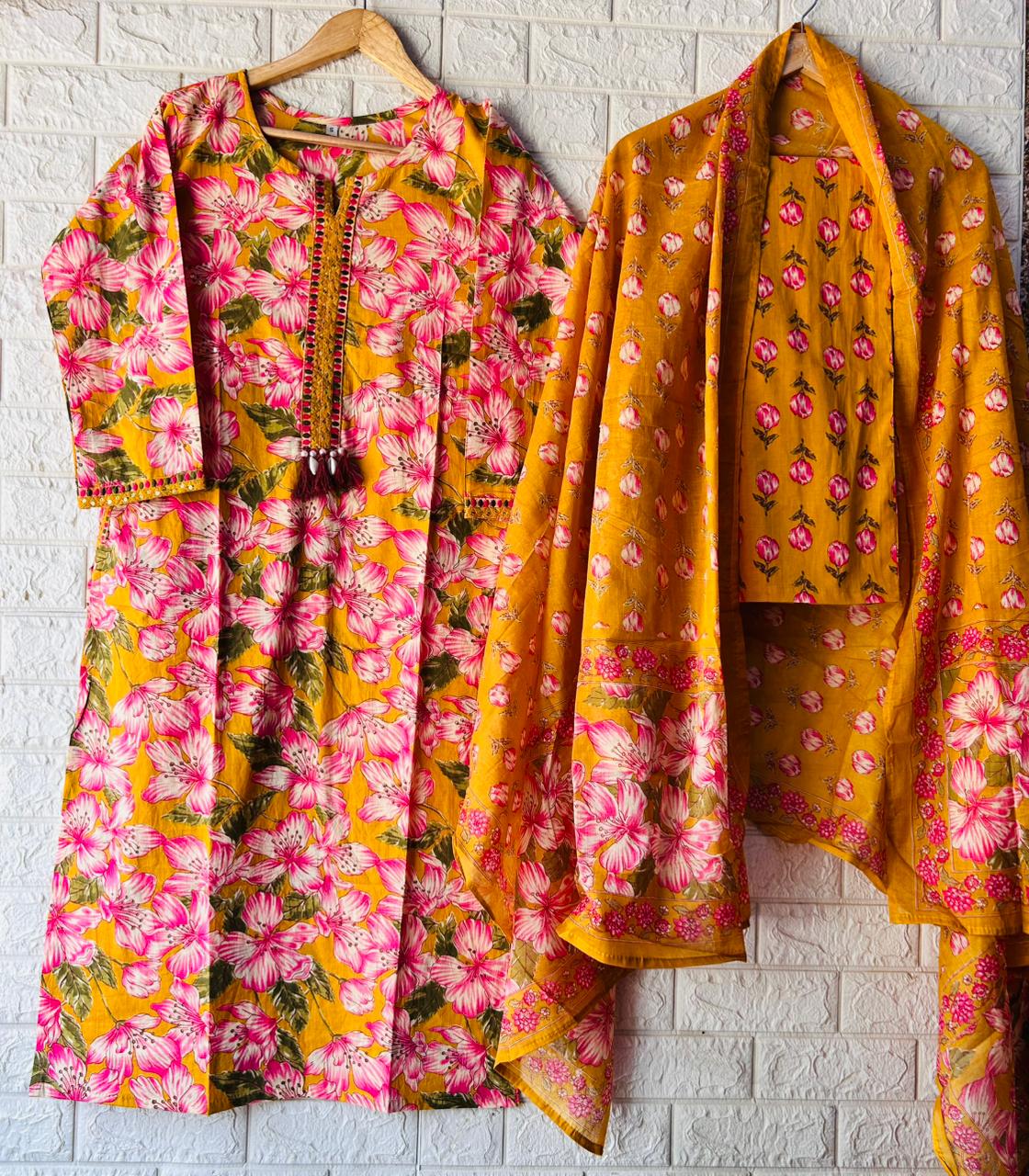 3 PIECE  SET
