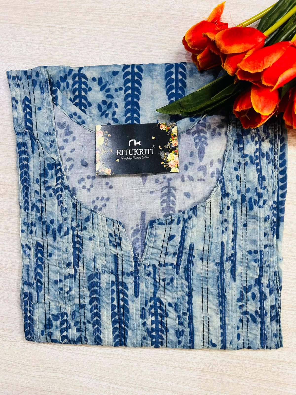 Thread work long kurtis