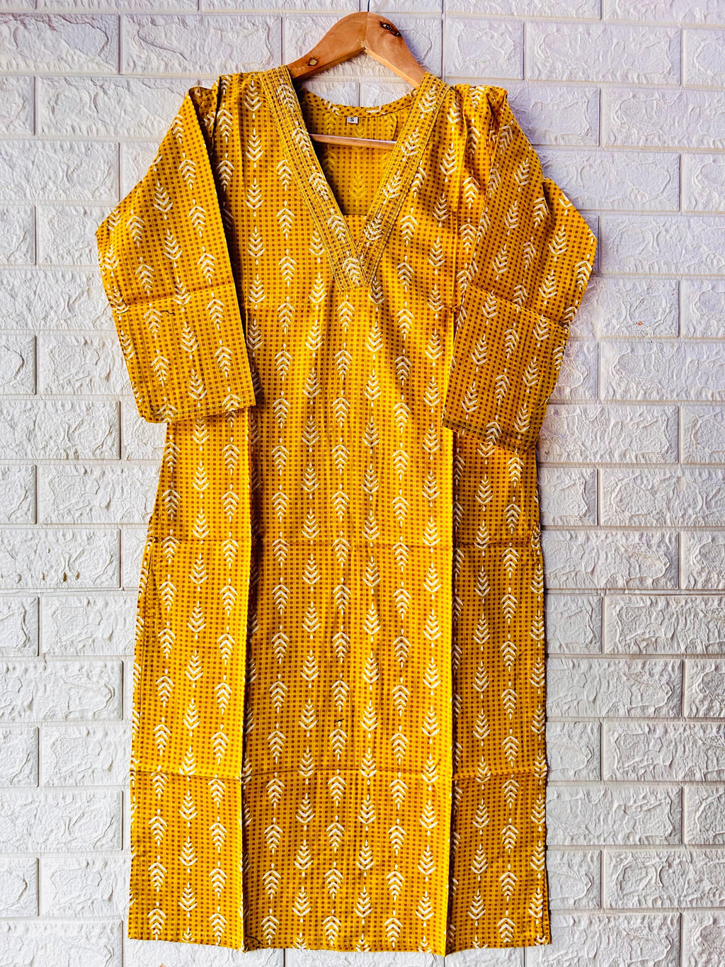 V NECK LONG KURTI
