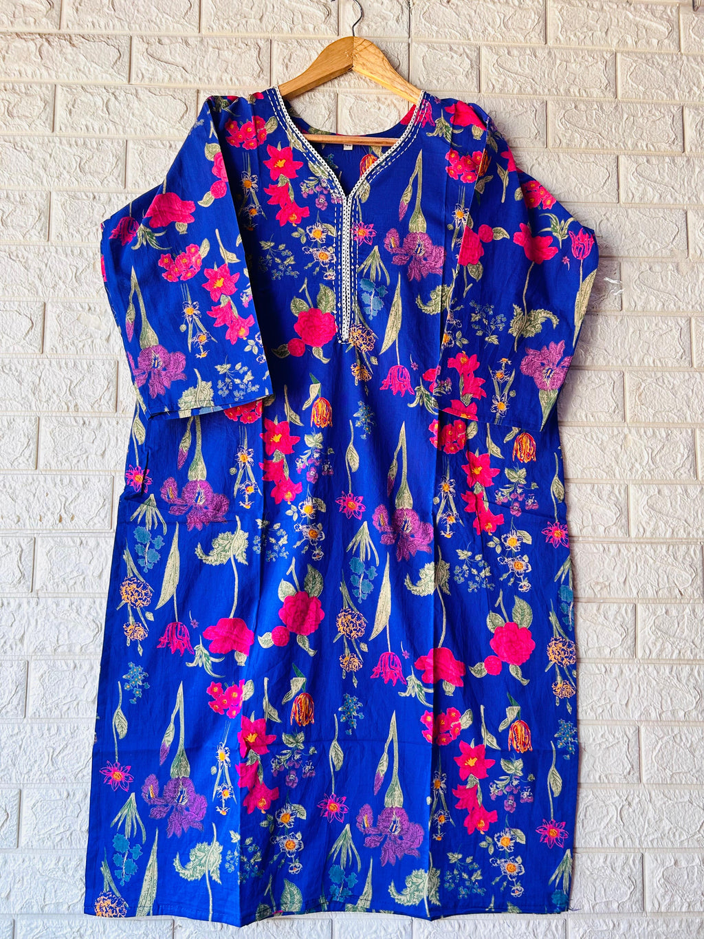 V NECK LONG KURTI