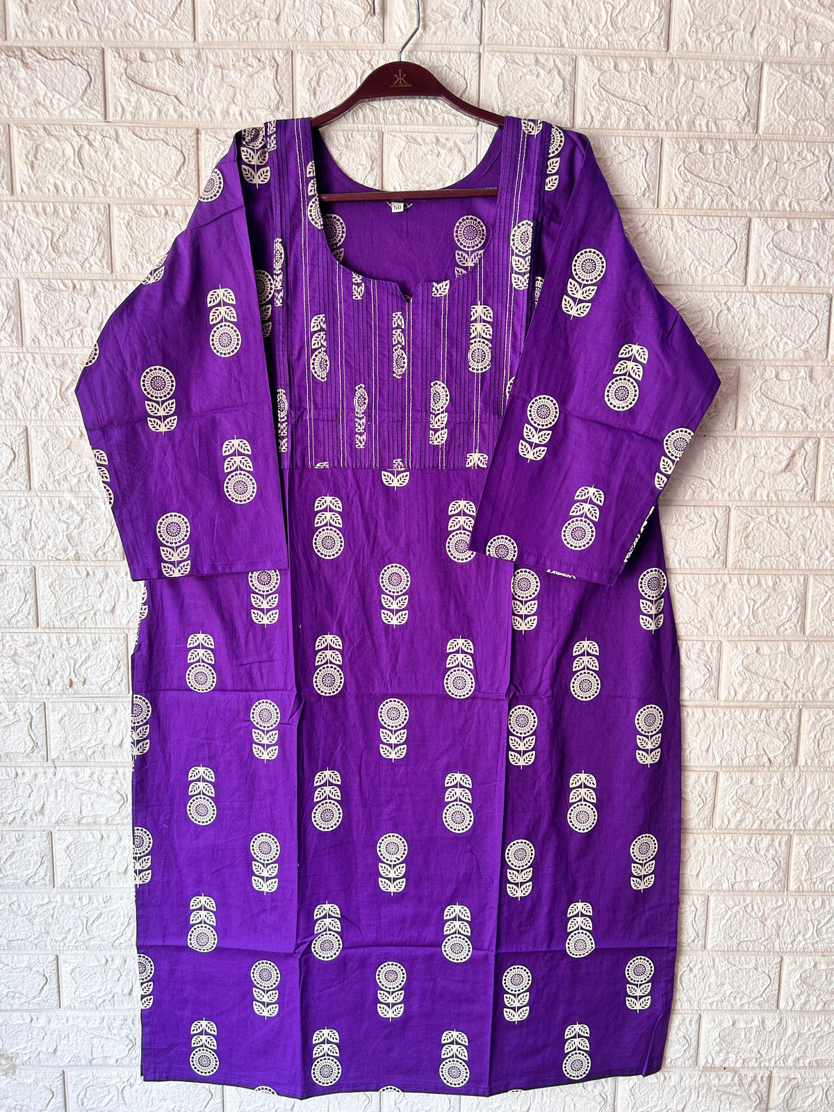 Thread work long kurtis