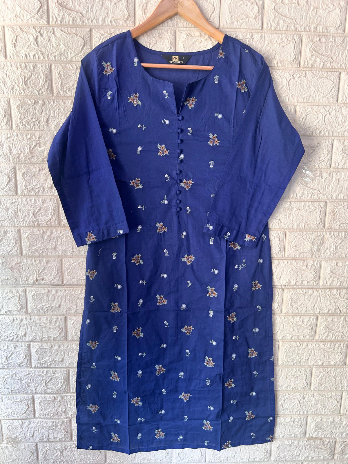 V NECK LONG KURTI