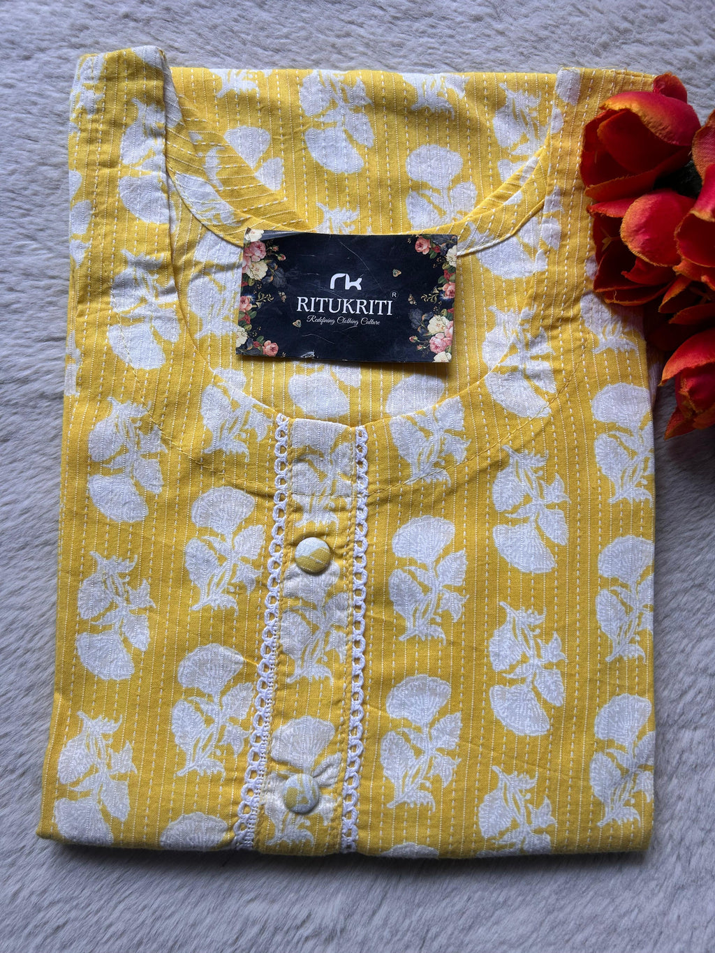 U NECK LONG KURTI