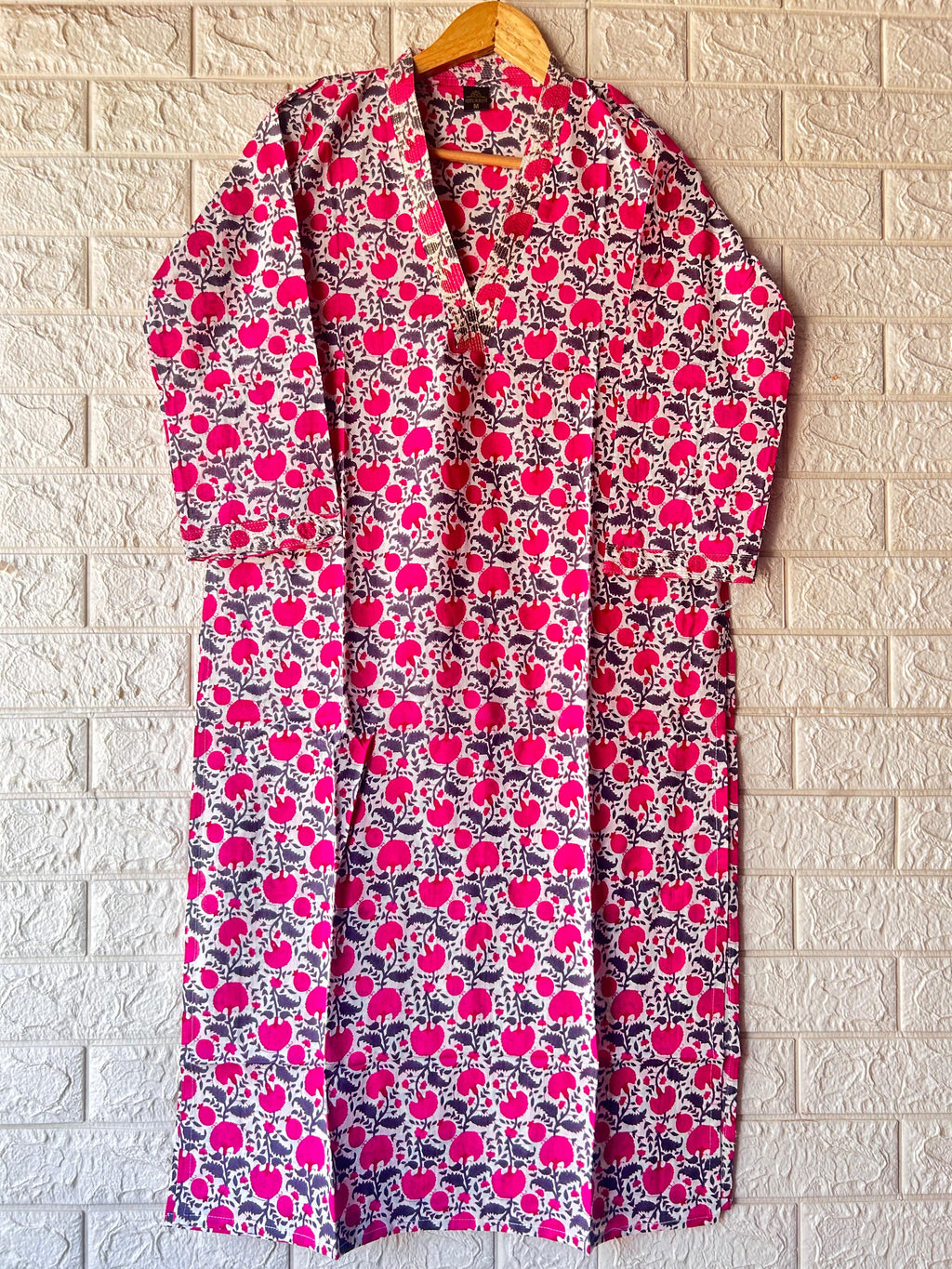 V NECK LONG KURTI