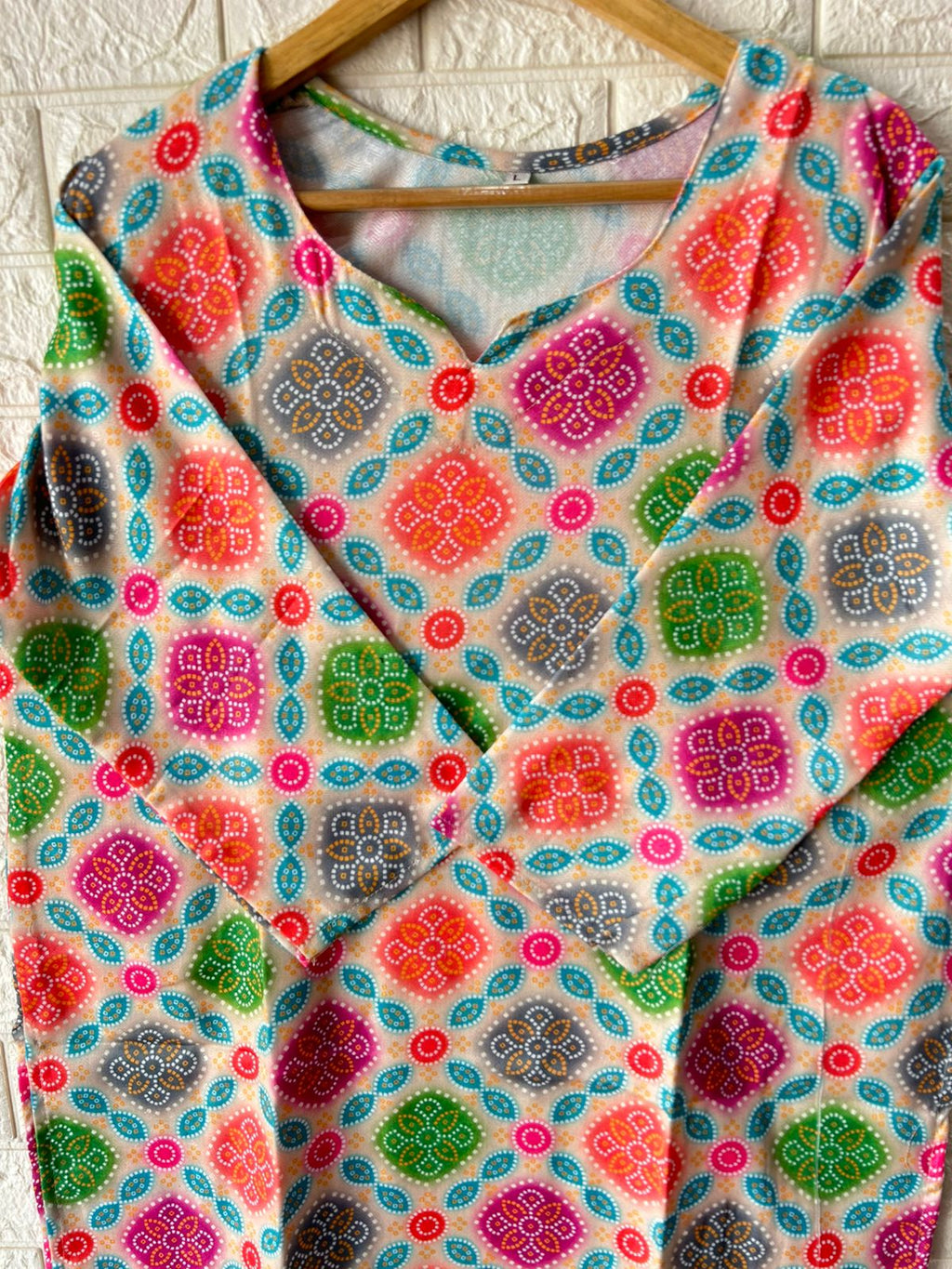 V NECK LONG KURTI