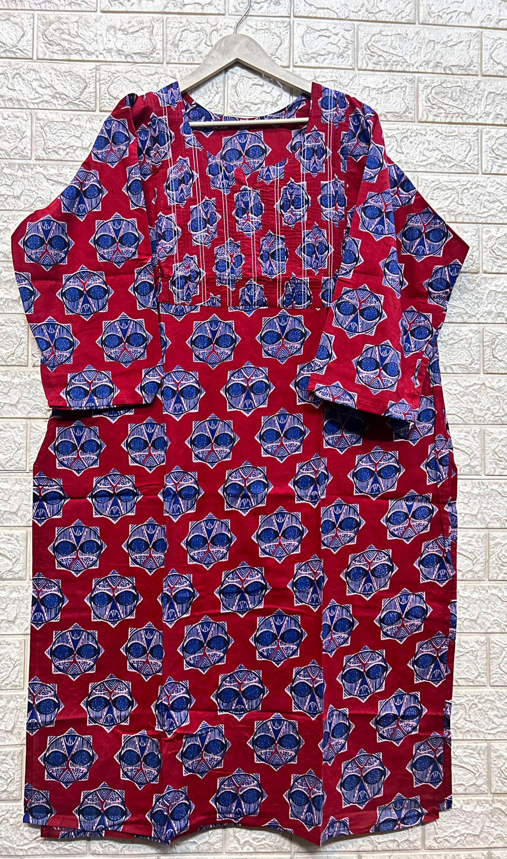 Thread work long kurtis