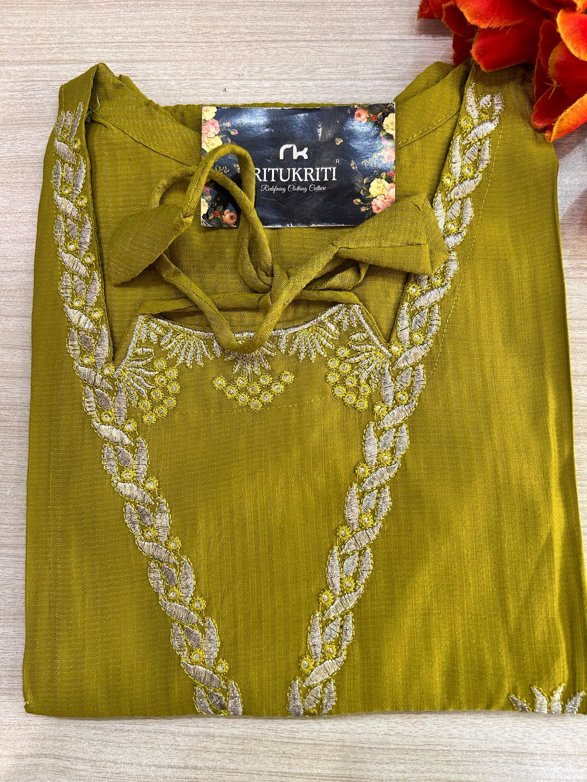 V NECK LONG KURTI