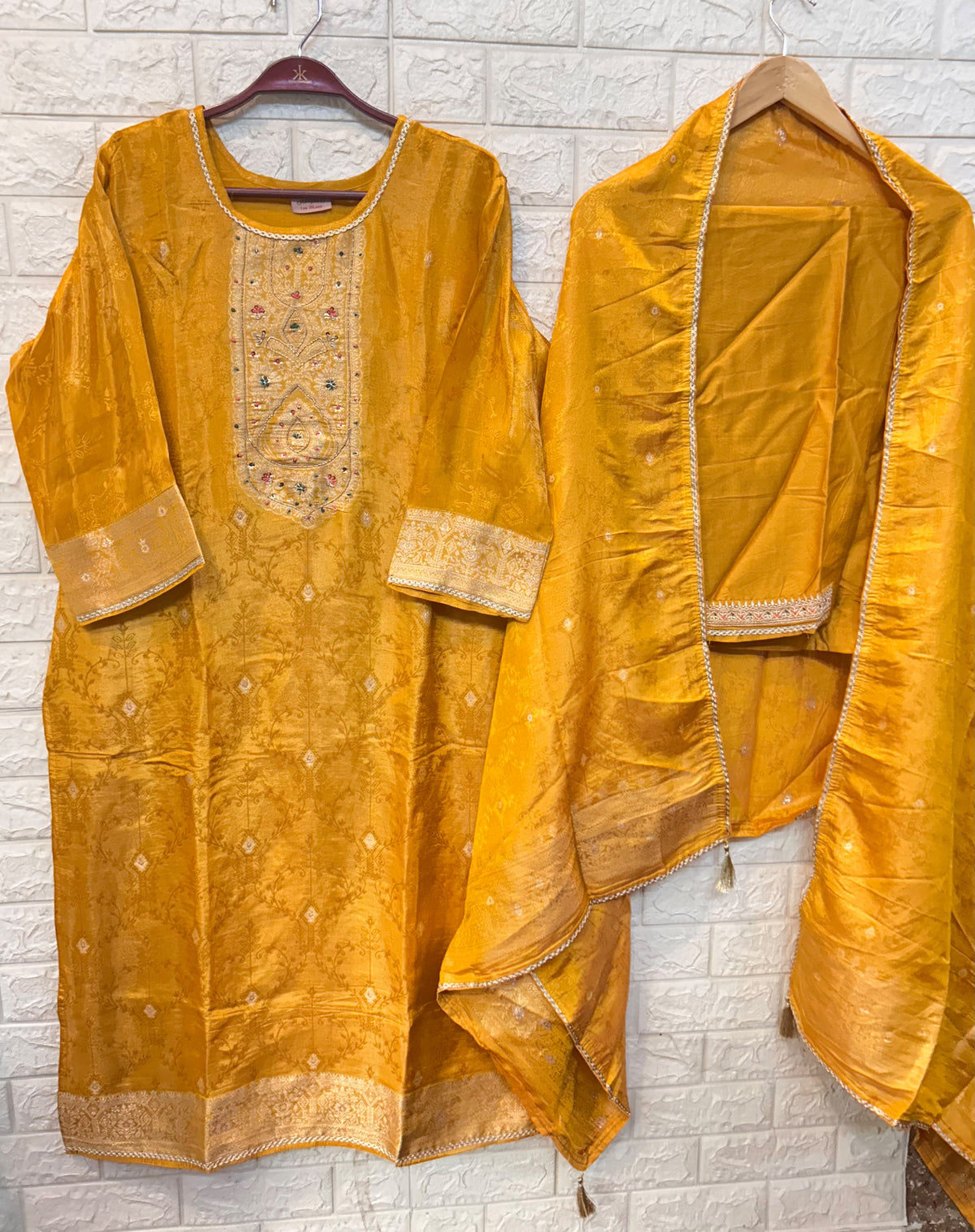 Three piece set