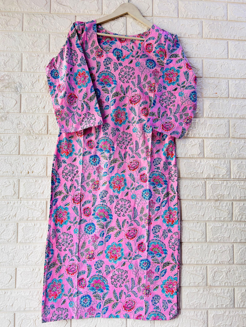 V NECK LONG KURTI