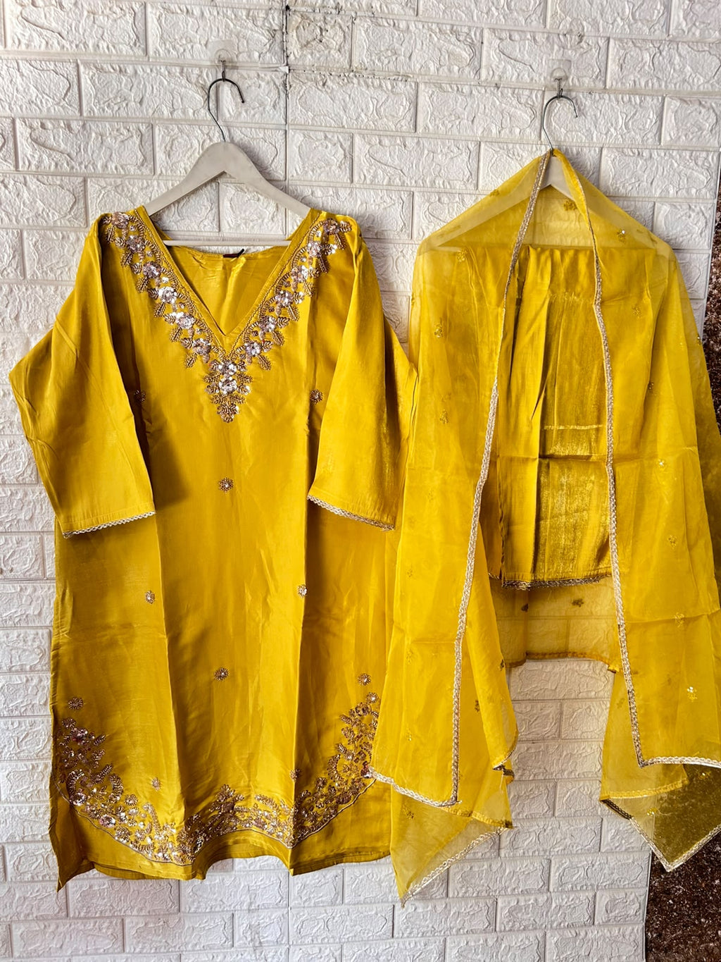 Three piece set