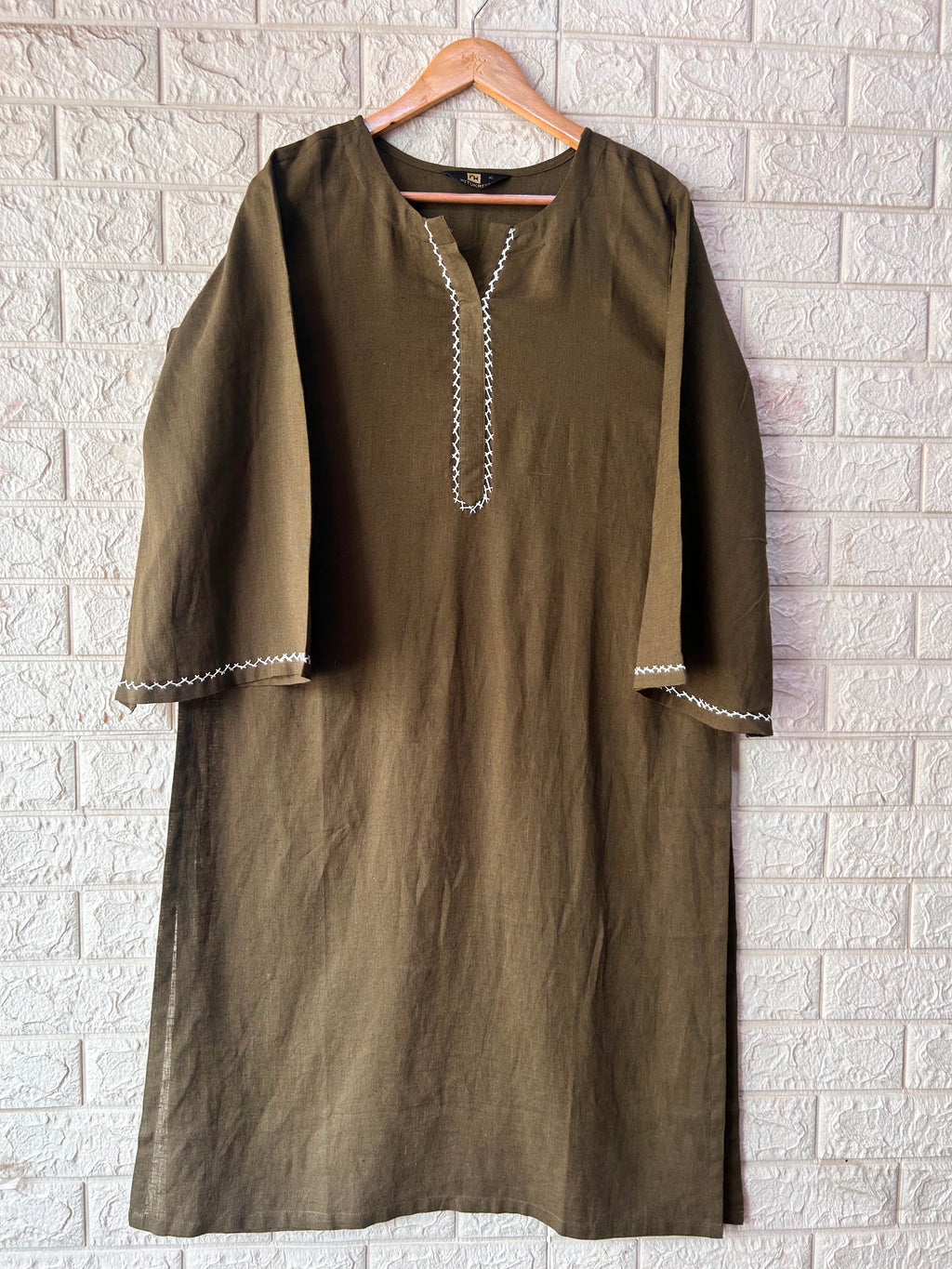 V NECK LONG KURTI