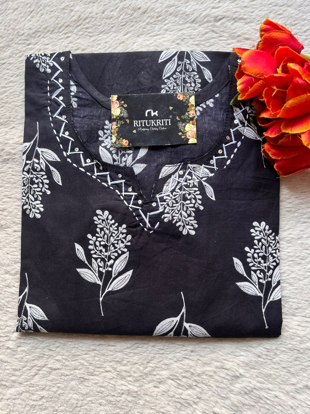 V NECK LONG KURTI