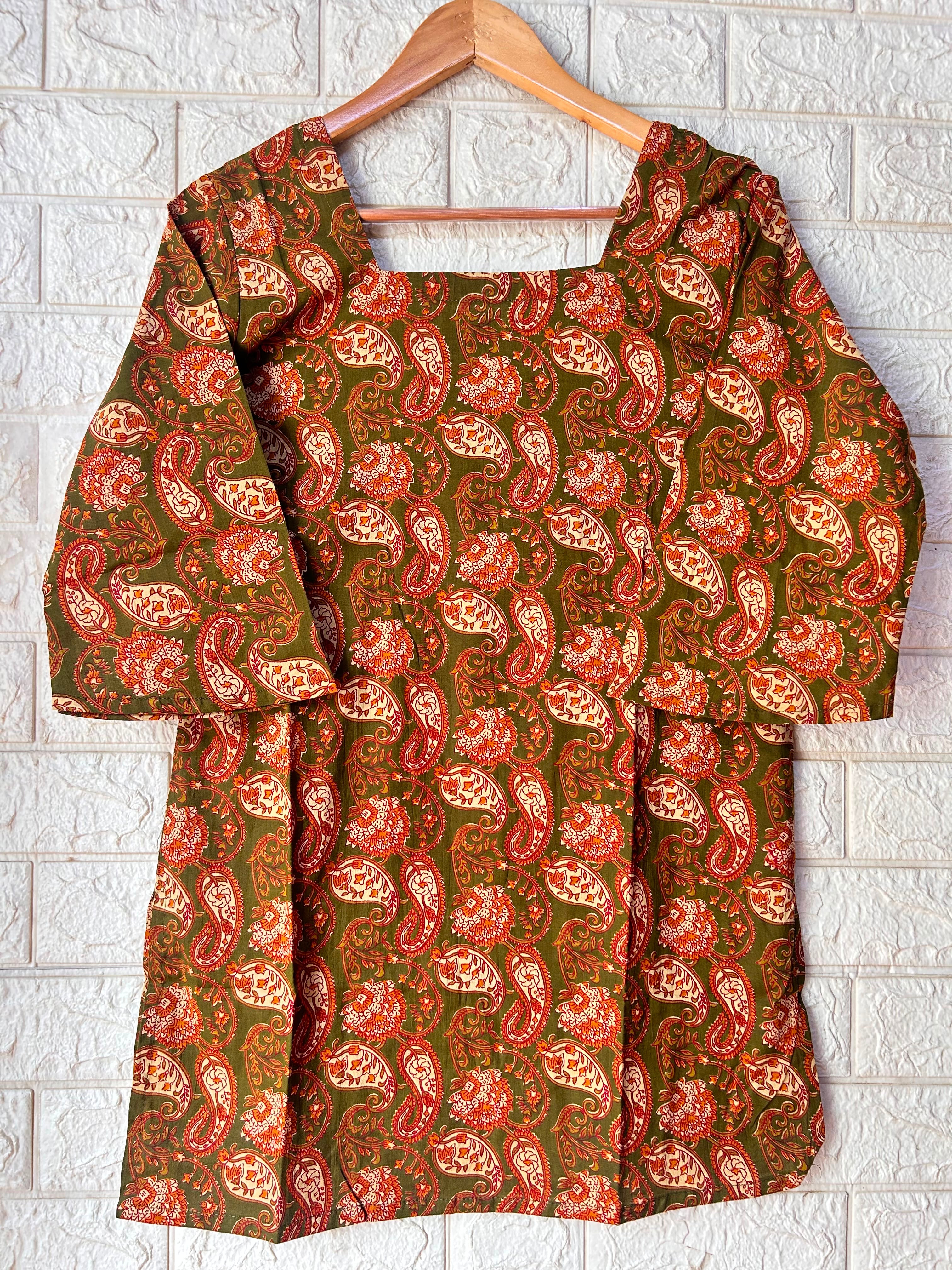 CHORAS NECK SHORT KURTIS
