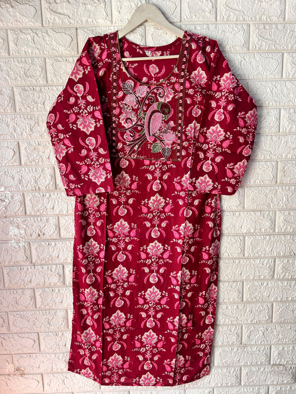 U neck long kurti