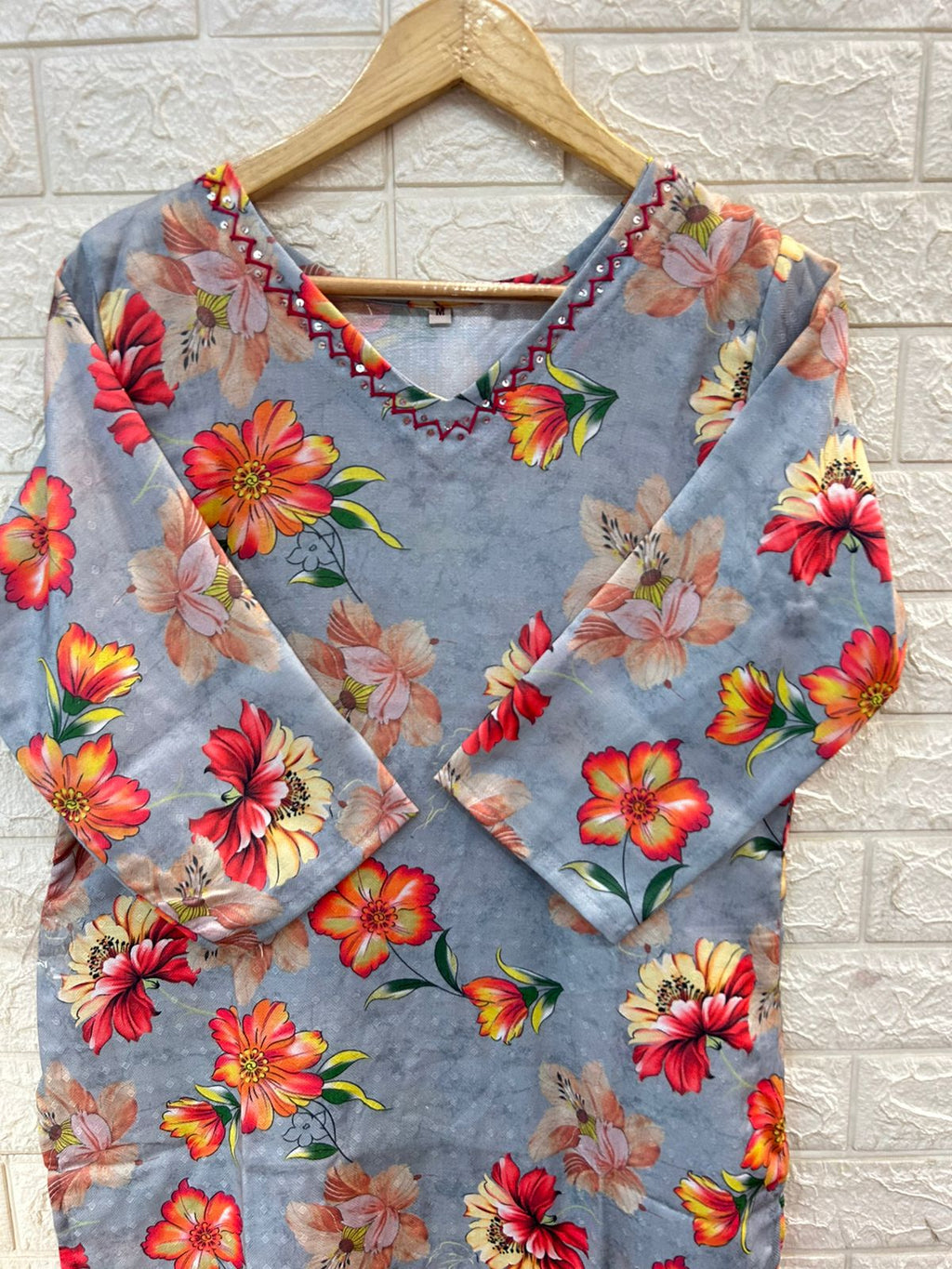 V NECK LONG KURTI
