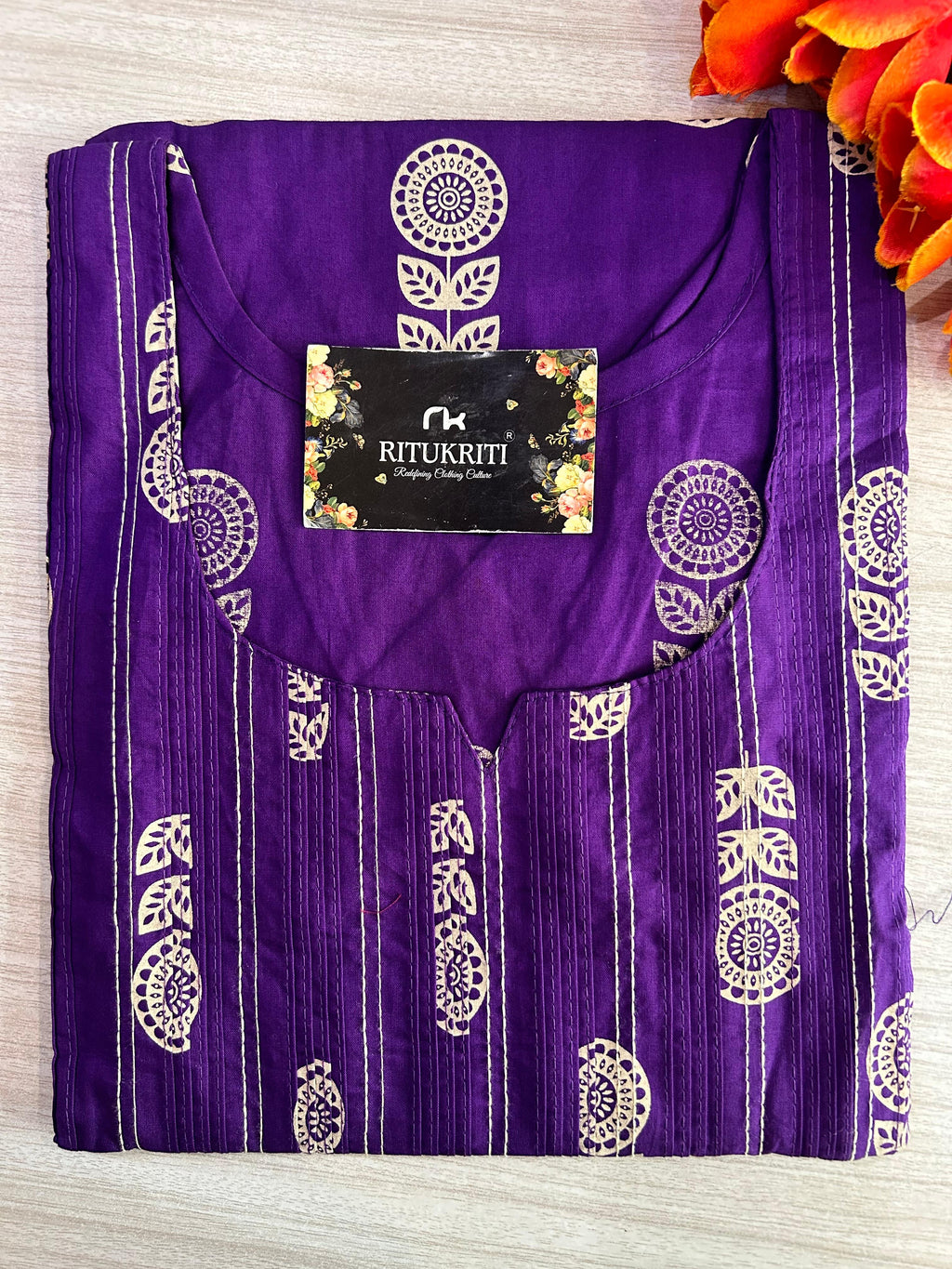 Thread work long kurtis