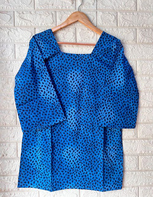 CHORAS NECK SHORT KURTIS