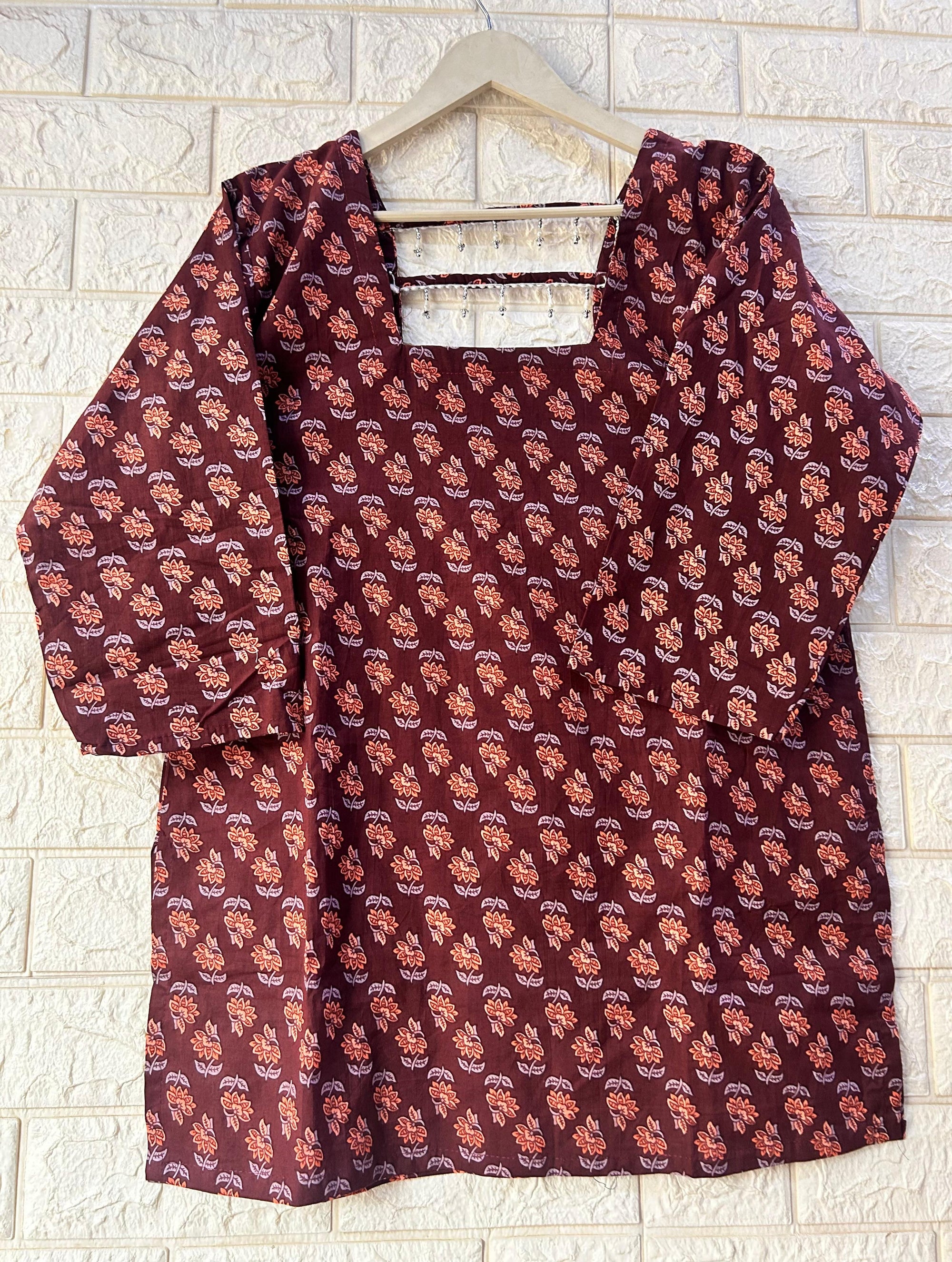 CHORAS NECK SHORT KURTIS